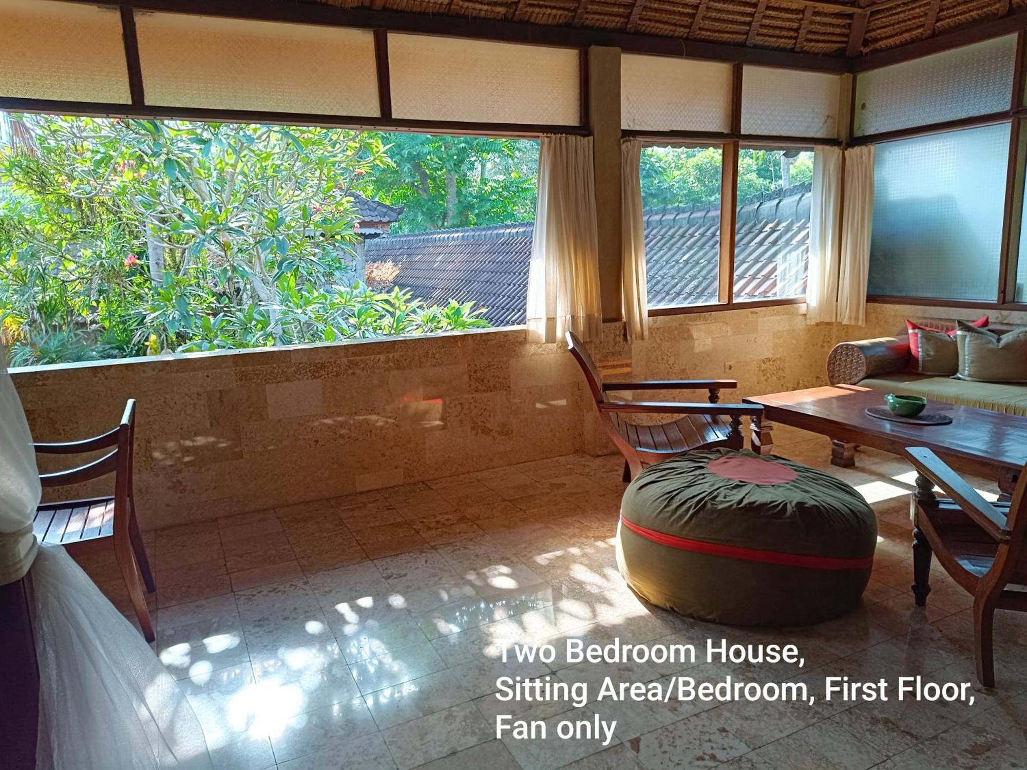 Guci Guesthouses Ubud Kültér fotó